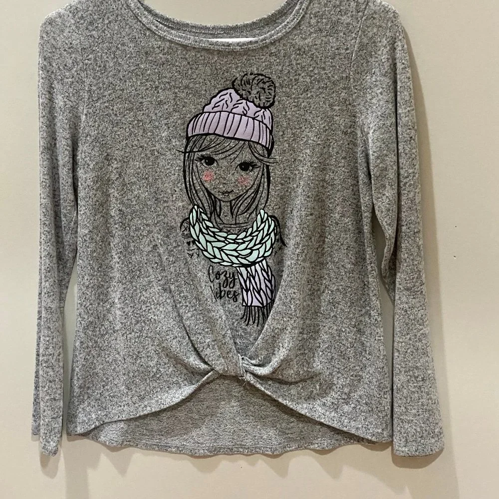 Sylish front tie knot top